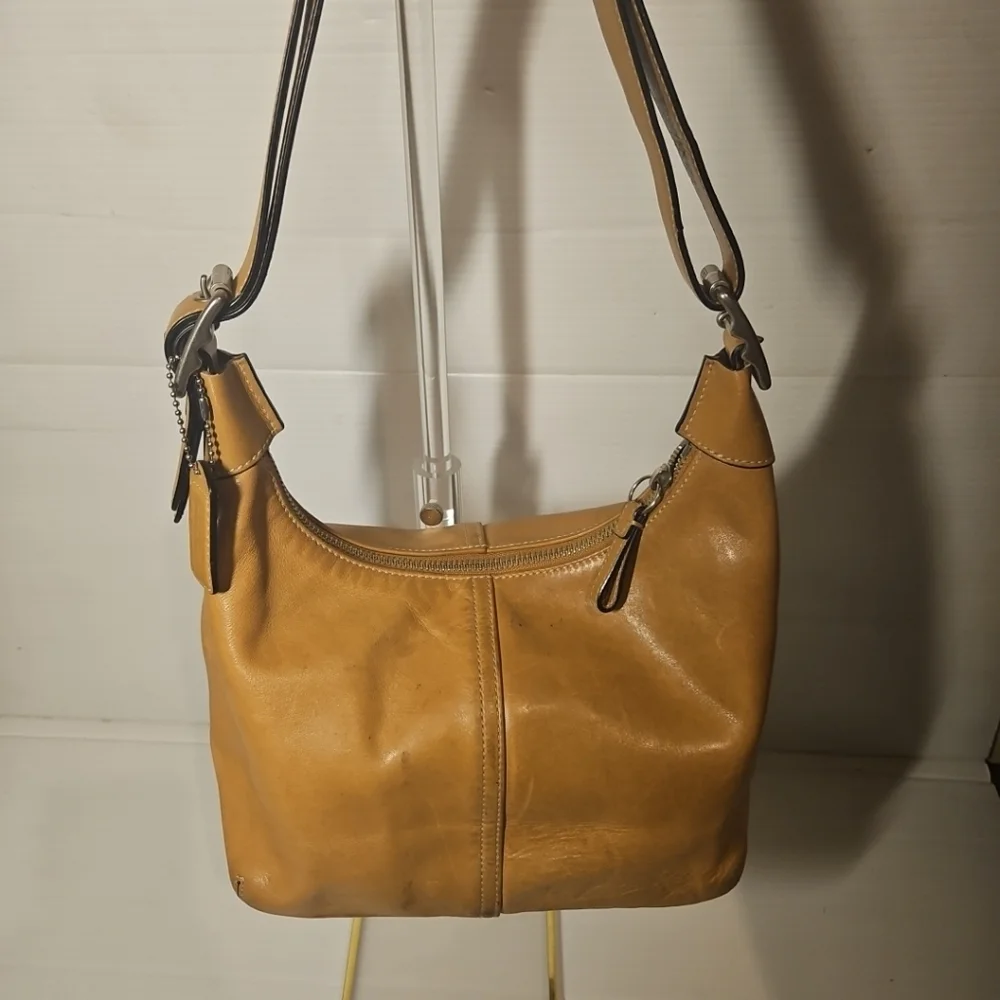 COACH Vintage Legacy British Tan Leather Convertible Shoulder Bag-9566 - Picture 2 of 14